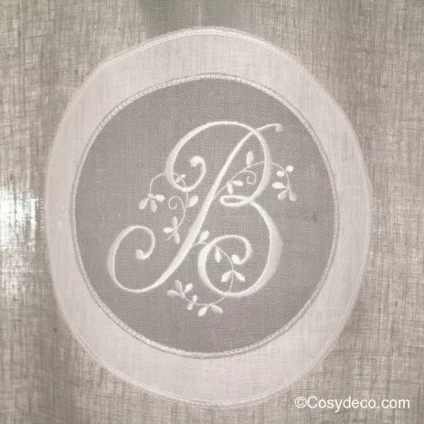 Cantonnière Sur-mesure lin Gris et Décor Monogramme